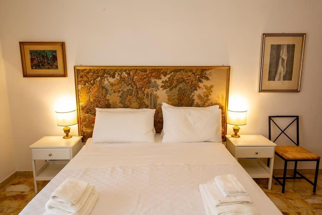 Dimora Al Colosseo, 2 Bedrooms ローマ エクステリア 写真