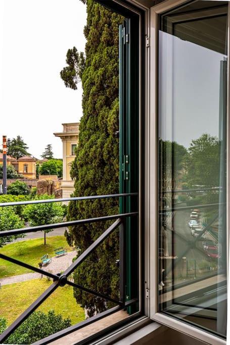 Dimora Al Colosseo, 2 Bedrooms ローマ エクステリア 写真